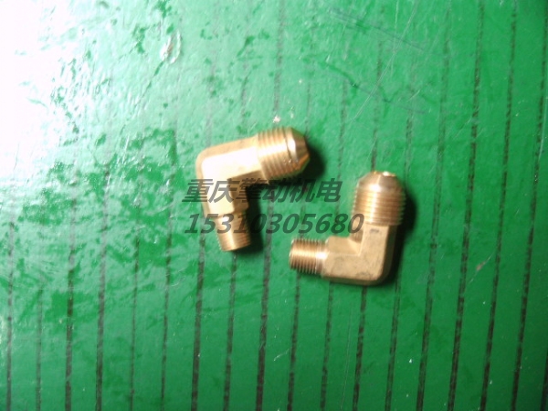 康明斯彎接頭 142429