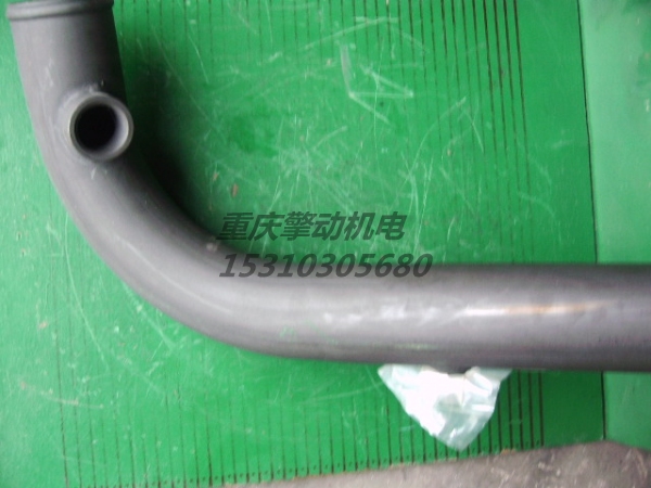 康明斯進(jìn)水管 3000260