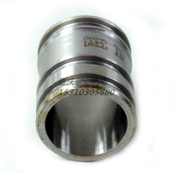 康明斯輸水管 3002956