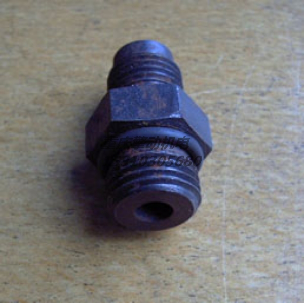 康明斯接頭 3032872