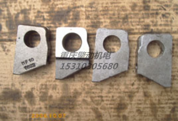 康明斯從動件軸支架 3064583