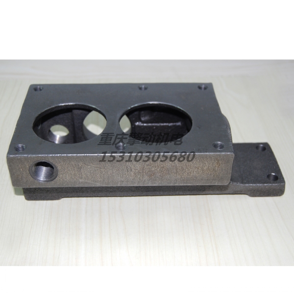 康明斯節(jié)溫器殼體支架 3200630-1
