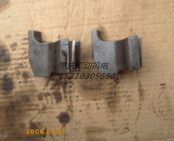 康明斯噴油器壓板 3882991