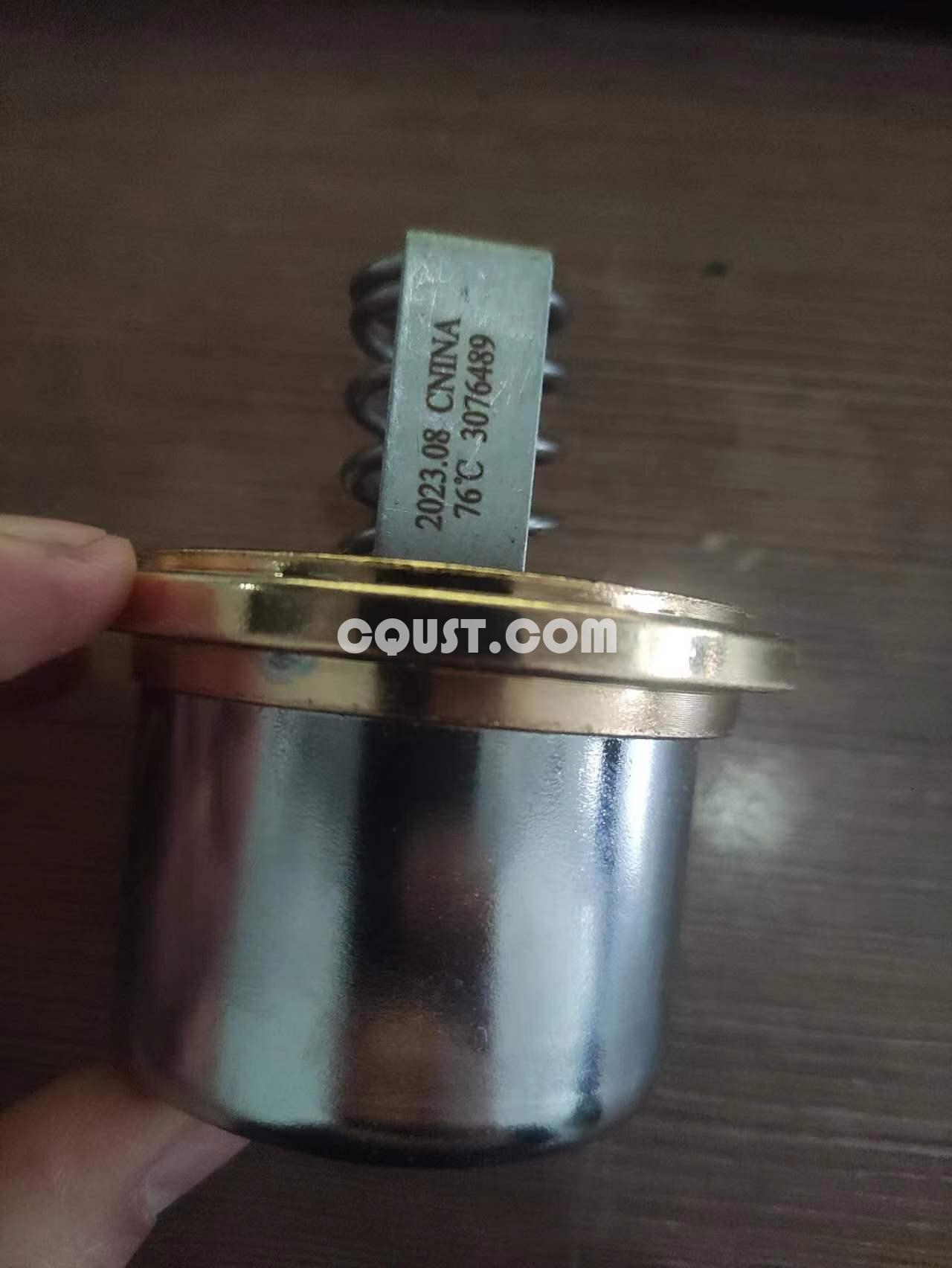 康明斯6B5.9柴油發(fā)動機恒溫器配件3076489